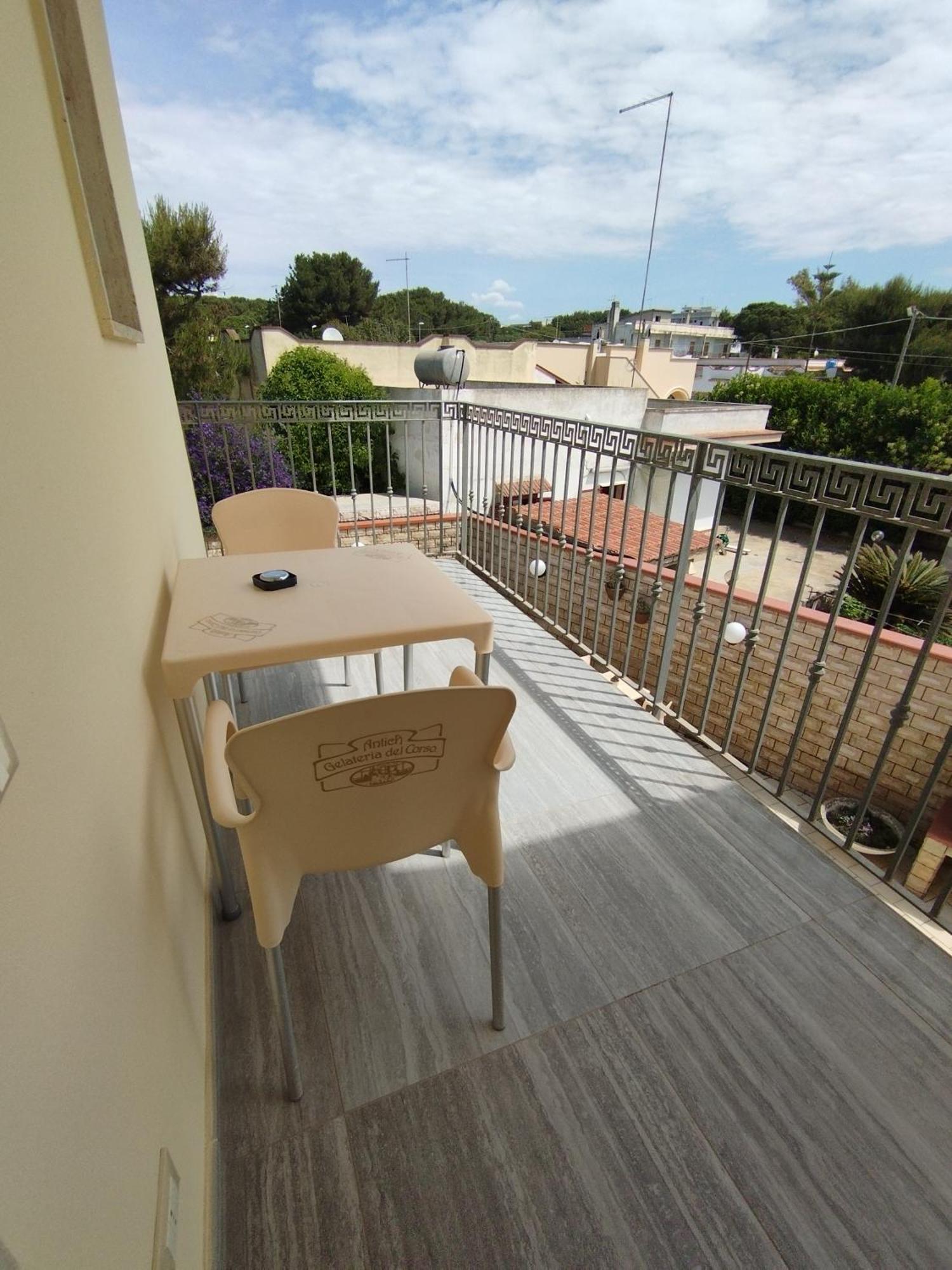 Dolcesosta B&B Marina Di Pulsano Habitación foto